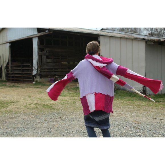 Upcycled Sweater Pink Red LL Bean Heavy XL/XXL 23" Bust Hooded Elven Fairy Boho - Picture 12 of 12